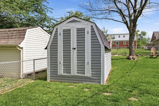 421 Pasadena Drive, Lexington, KY 40503