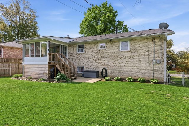 421 Pasadena Drive, Lexington, KY 40503