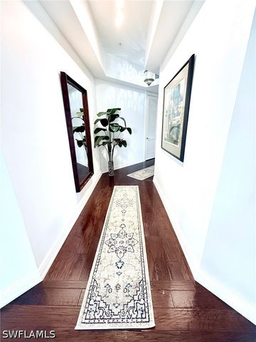 705 10th ST S 301, Naples, FL 34102