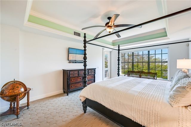 705 10th ST S 301, Naples, FL 34102
