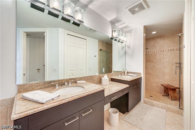 705 10th ST S 301, Naples, FL 34102