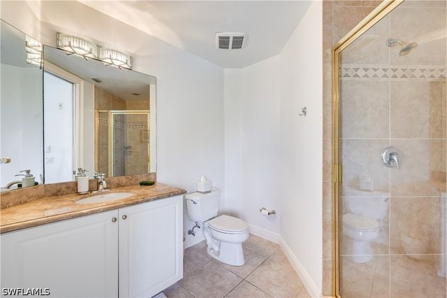 705 10th ST S 301, Naples, FL 34102