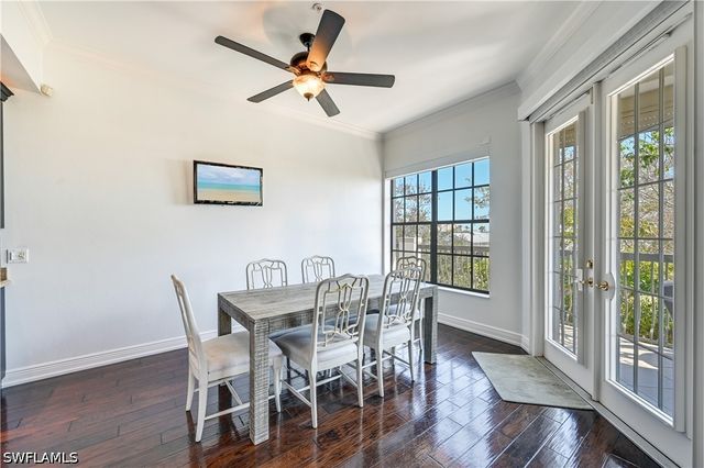 705 10th ST S 301, Naples, FL 34102