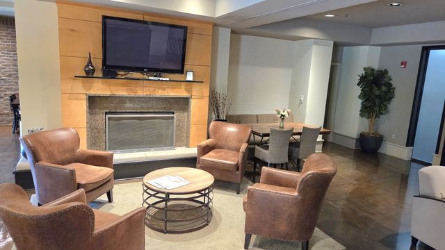 1803 Broadway Apt 315, Nashville, TN 37203