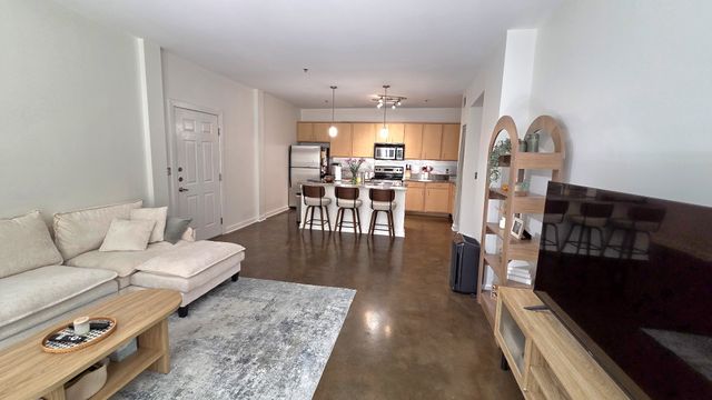 1803 Broadway Apt 315, Nashville, TN 37203