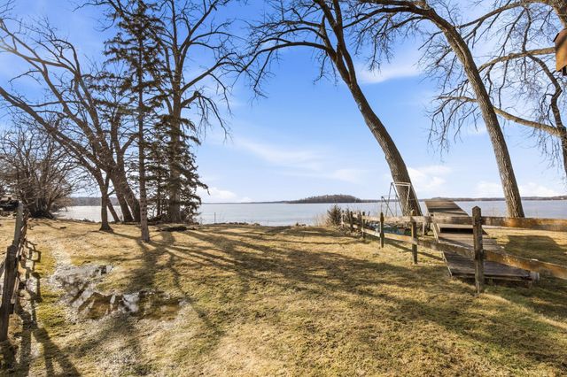 16016 Lake Koronis Road, Paynesville, MN 56362