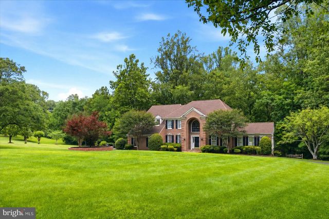 11224 DEVEREUX MANOR LN, Fairfax Station, VA 22039