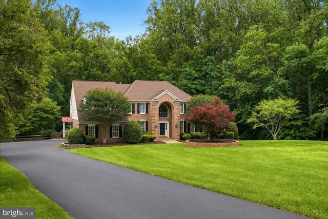 11224 DEVEREUX MANOR LN, Fairfax Station, VA 22039