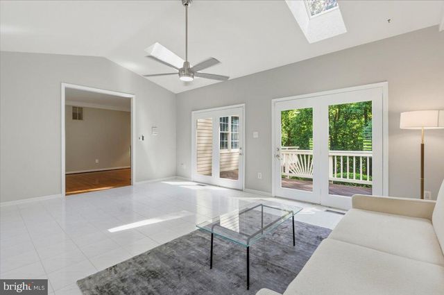 11224 DEVEREUX MANOR LN, Fairfax Station, VA 22039