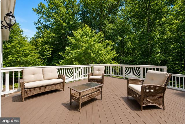 11224 DEVEREUX MANOR LN, Fairfax Station, VA 22039
