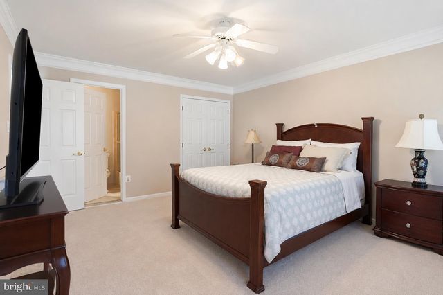 11224 DEVEREUX MANOR LN, Fairfax Station, VA 22039