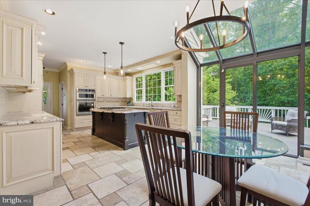 11224 DEVEREUX MANOR LN, Fairfax Station, VA 22039
