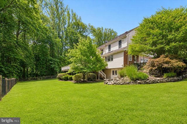 11224 DEVEREUX MANOR LN, Fairfax Station, VA 22039
