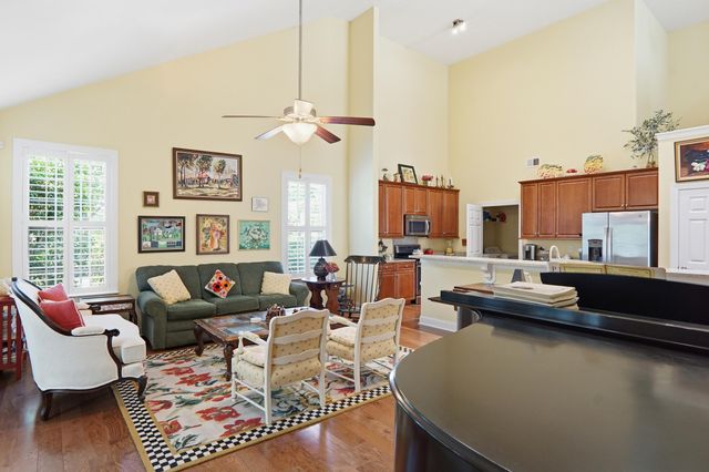 135 Brutus Lane, Summerville, SC 29485