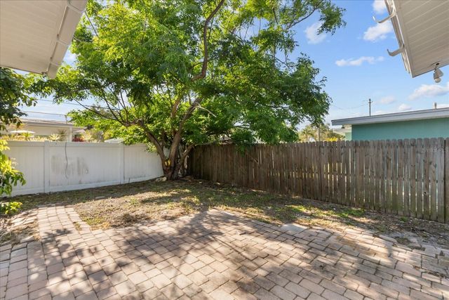 12432 136TH LANE, Largo, FL 33774