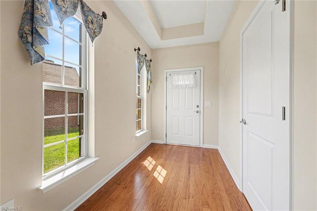 535 Trillium Place Drive, Kernersville, NC 27284