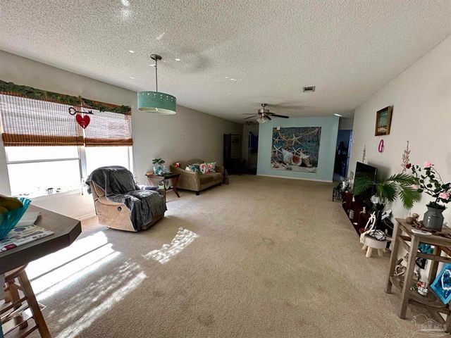 10532 Wilderness Ln, Pensacola, FL 32534
