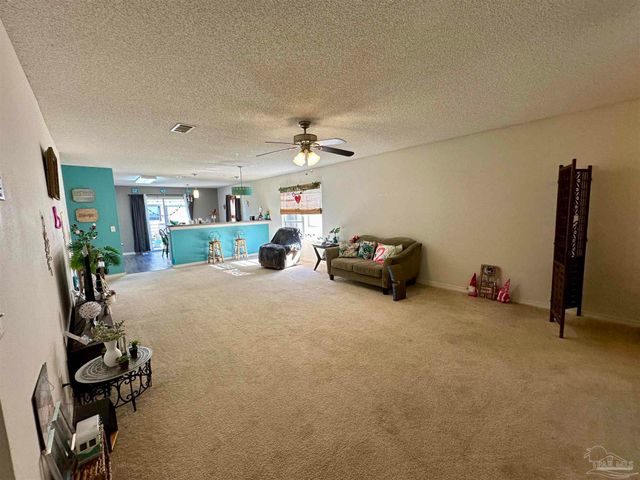 10532 Wilderness Ln, Pensacola, FL 32534