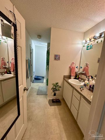 10532 Wilderness Ln, Pensacola, FL 32534