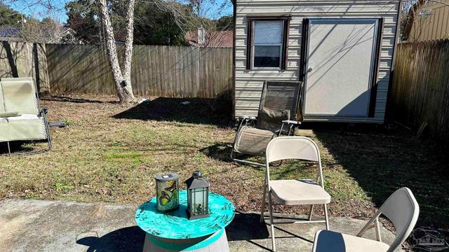10532 Wilderness Ln, Pensacola, FL 32534