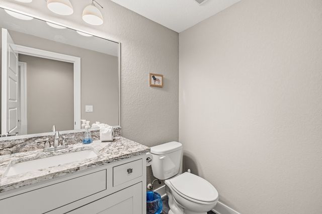 1201 North Drive, Polk City, IA 50226