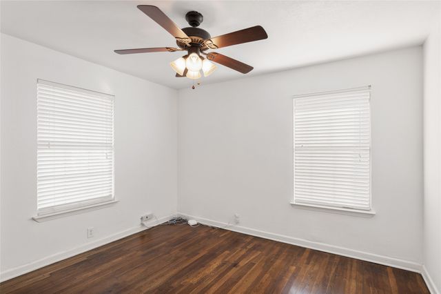 1517 N Highland Avenue, Sherman, TX 75092