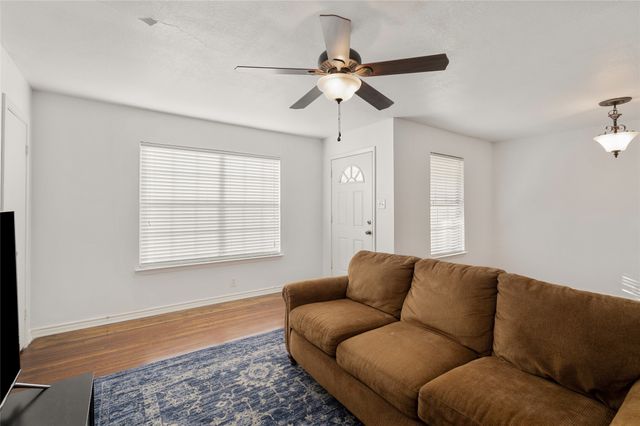 1517 N Highland Avenue, Sherman, TX 75092