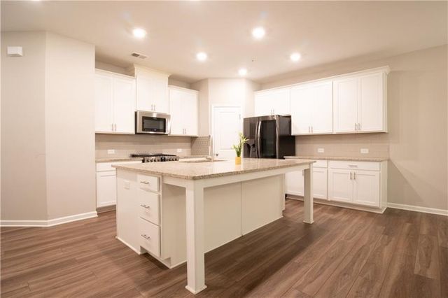 525 Duval Drive, Alpharetta, GA 30009