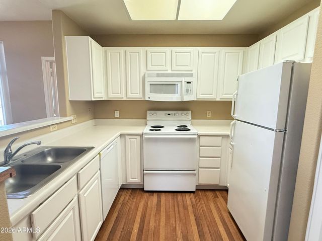11375 E Sahuaro Drive 2043, Scottsdale, AZ 85259