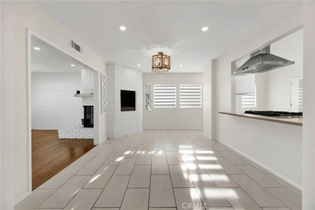 19116 Napa Street, Northridge, CA 91324