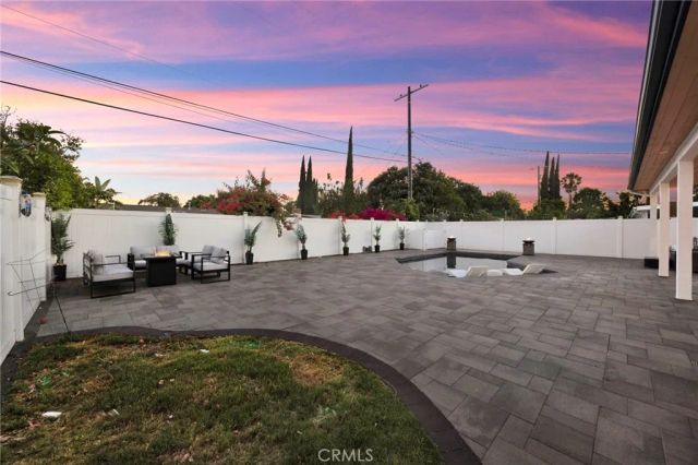 19116 Napa Street, Northridge, CA 91324