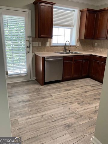 952 Abbey Park Way, Lawrenceville, GA 30044