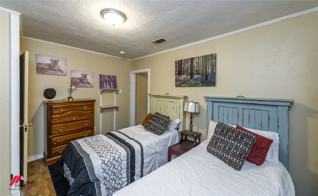 5825 Grantham Street, Shreveport, LA 71129