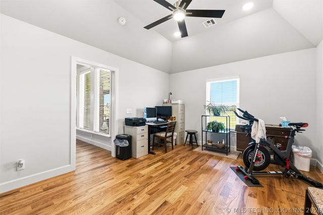 5565 E 141st Place N, Collinsville, OK 74021
