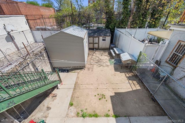 425 Barbey Street, Brooklyn, NY 11207
