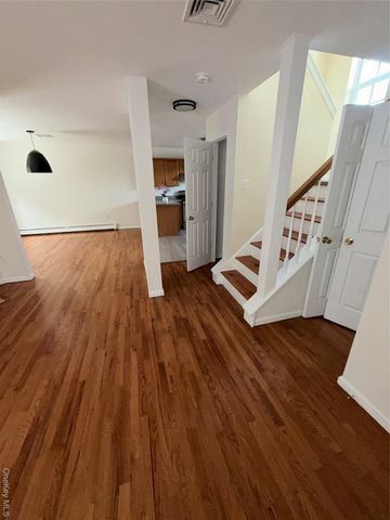 219 Marylou Avenue 2, Yonkers, NY 10703