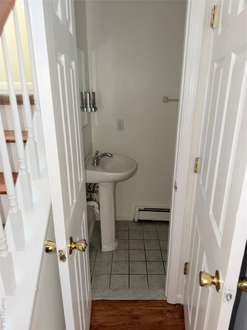 219 Marylou Avenue 2, Yonkers, NY 10703