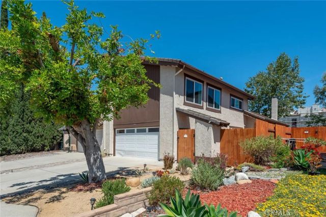 1881 Galway, Newbury Park, CA 91320