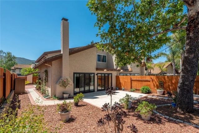 1881 Galway, Newbury Park, CA 91320