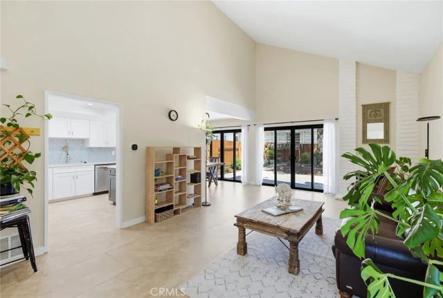 1881 Galway, Newbury Park, CA 91320
