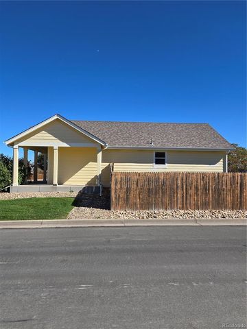 55606 E 28th Place, Strasburg, CO 80136