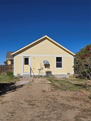 55606 E 28th Place, Strasburg, CO 80136