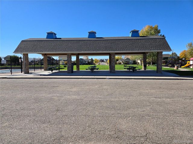 55606 E 28th Place, Strasburg, CO 80136