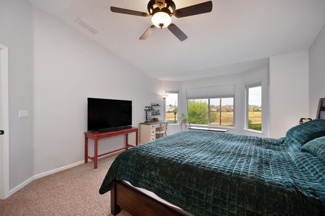 1908 Saint Anthony Ln, Roseville, CA 95747