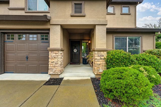 1908 Saint Anthony Ln, Roseville, CA 95747