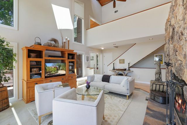 659 Sugarbush, Murphys, CA 95247