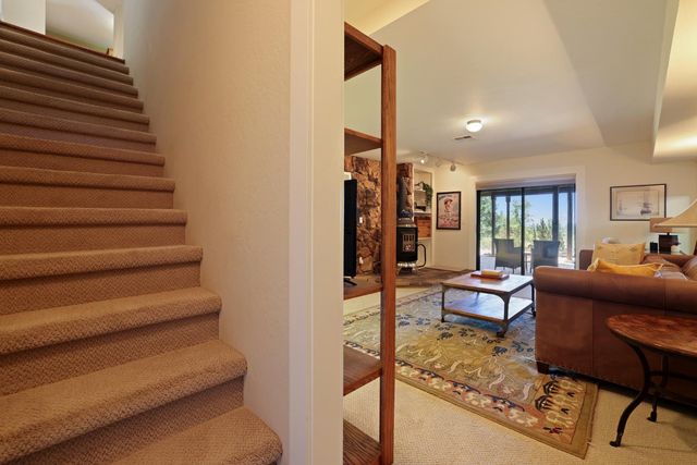 659 Sugarbush, Murphys, CA 95247