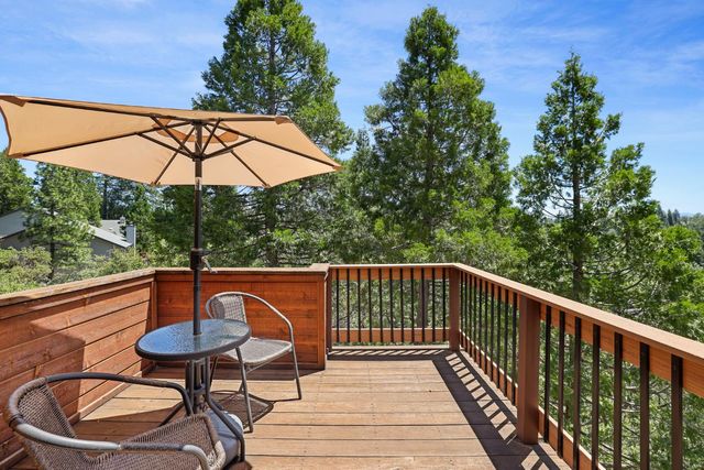 659 Sugarbush, Murphys, CA 95247