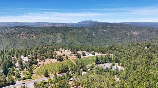 659 Sugarbush, Murphys, CA 95247