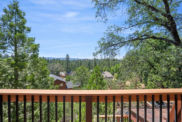 659 Sugarbush, Murphys, CA 95247
